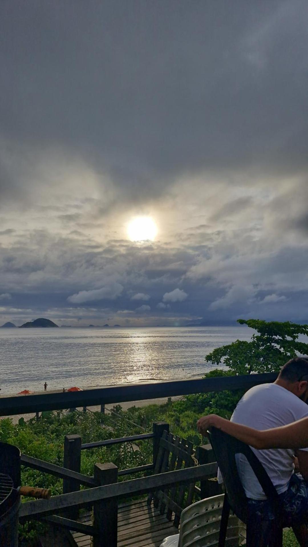 Suite Em Casa Familiar Da Mirian Niterói Exterior foto